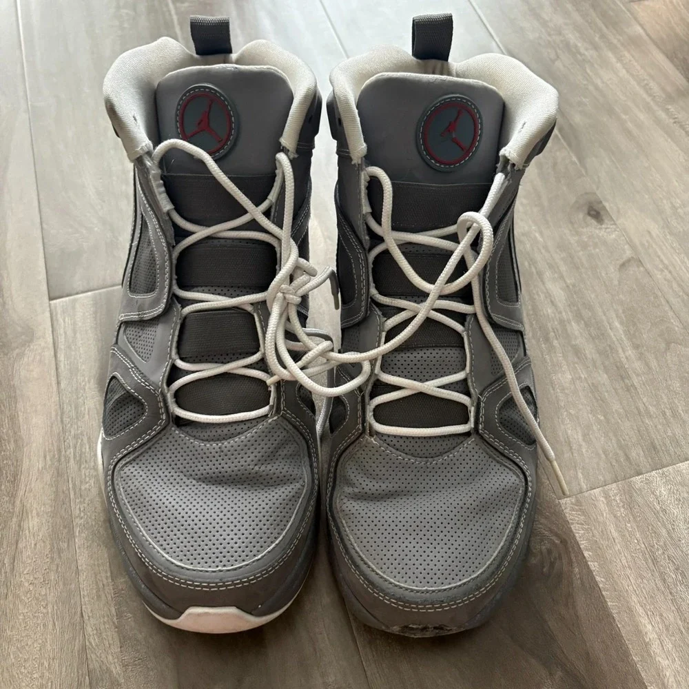 Jordan CP3.IV 4 Cool Grey Red 2010  414924-008 Men's US 12 AS IS DAMAGED